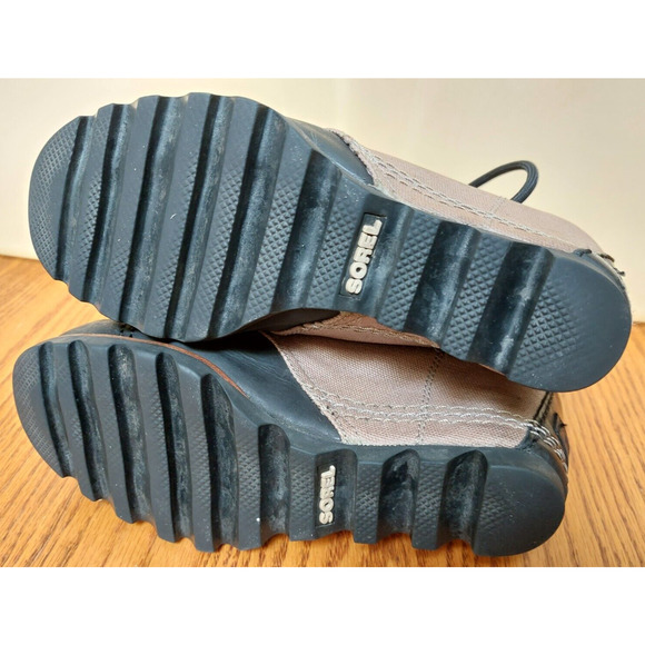 Sorel Women's Lace Up Wedge Ankle Boots Brown Black Canvas Leather Size 6.5 - Picture 10 of 10